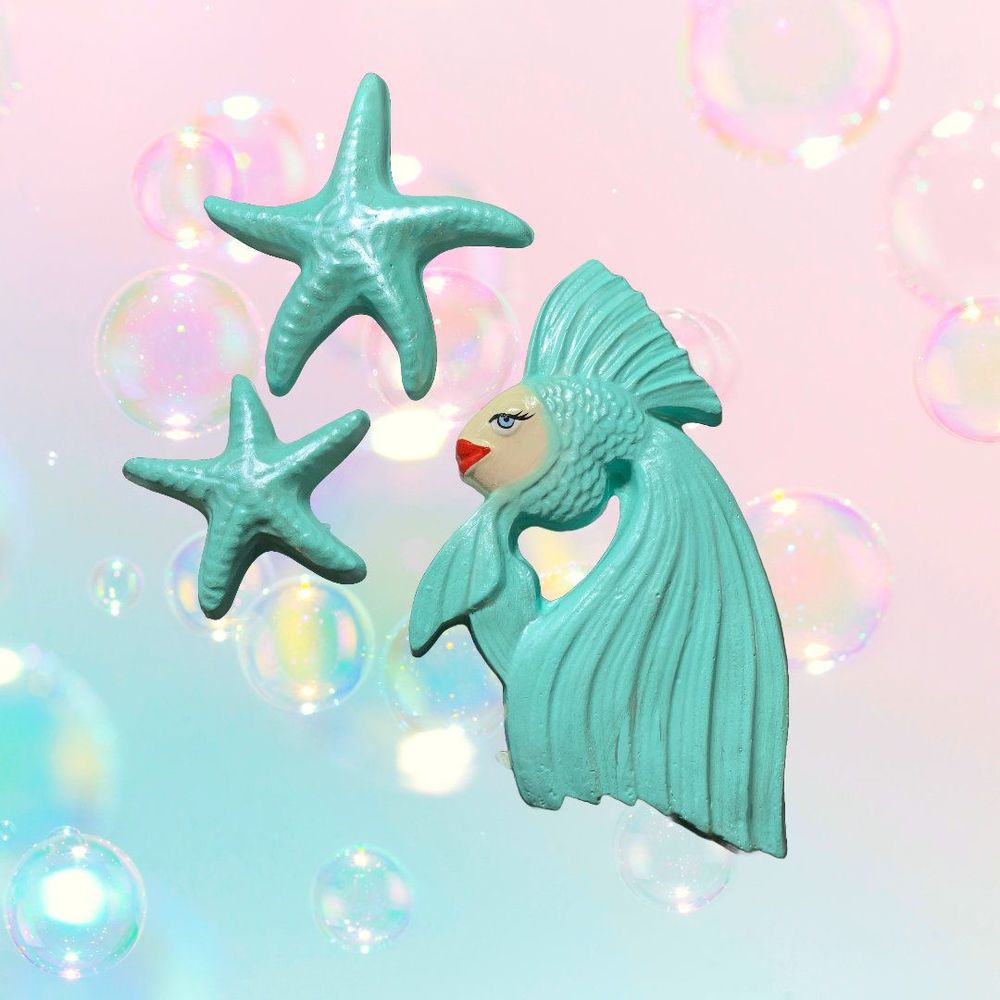 Lady Fish + Starfish Chalkware SET